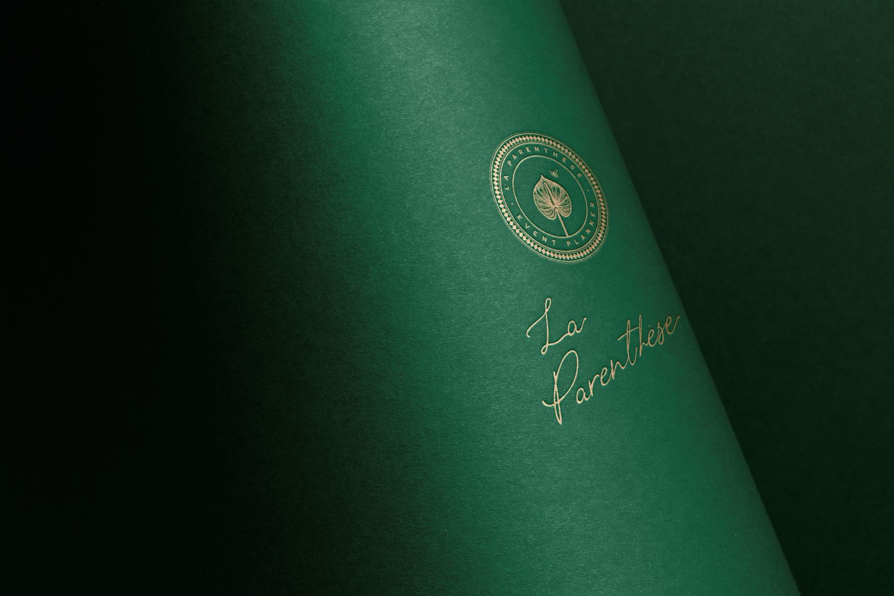 La Parenthèse Gold Foil Paper