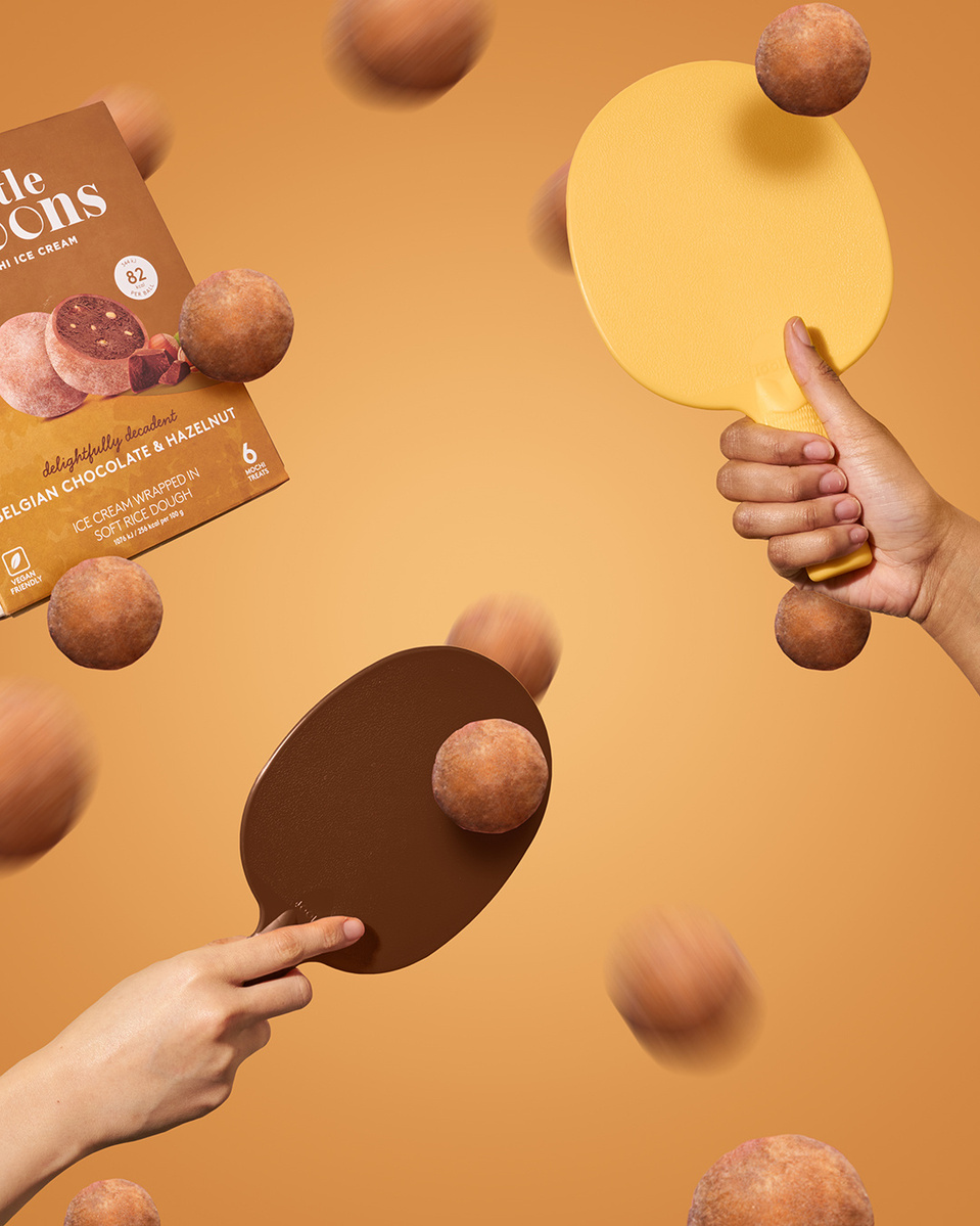 Little Moons : Presentation Image